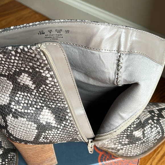 ๐ Carlos By Carlos Santana Lydia Ankle Boots - Picture 7 of 13